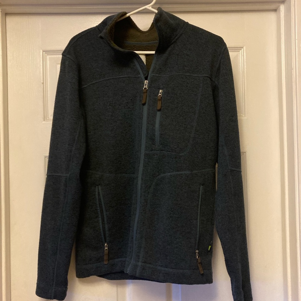 Alpine Design men’s size small sweater jacket
